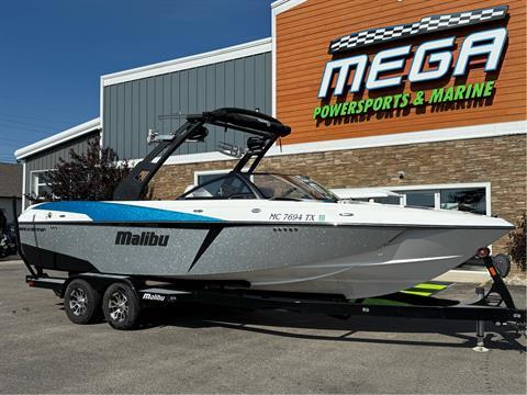 2017 Malibu Wakesetter 25 LSV in Gaylord, Michigan - Photo 2