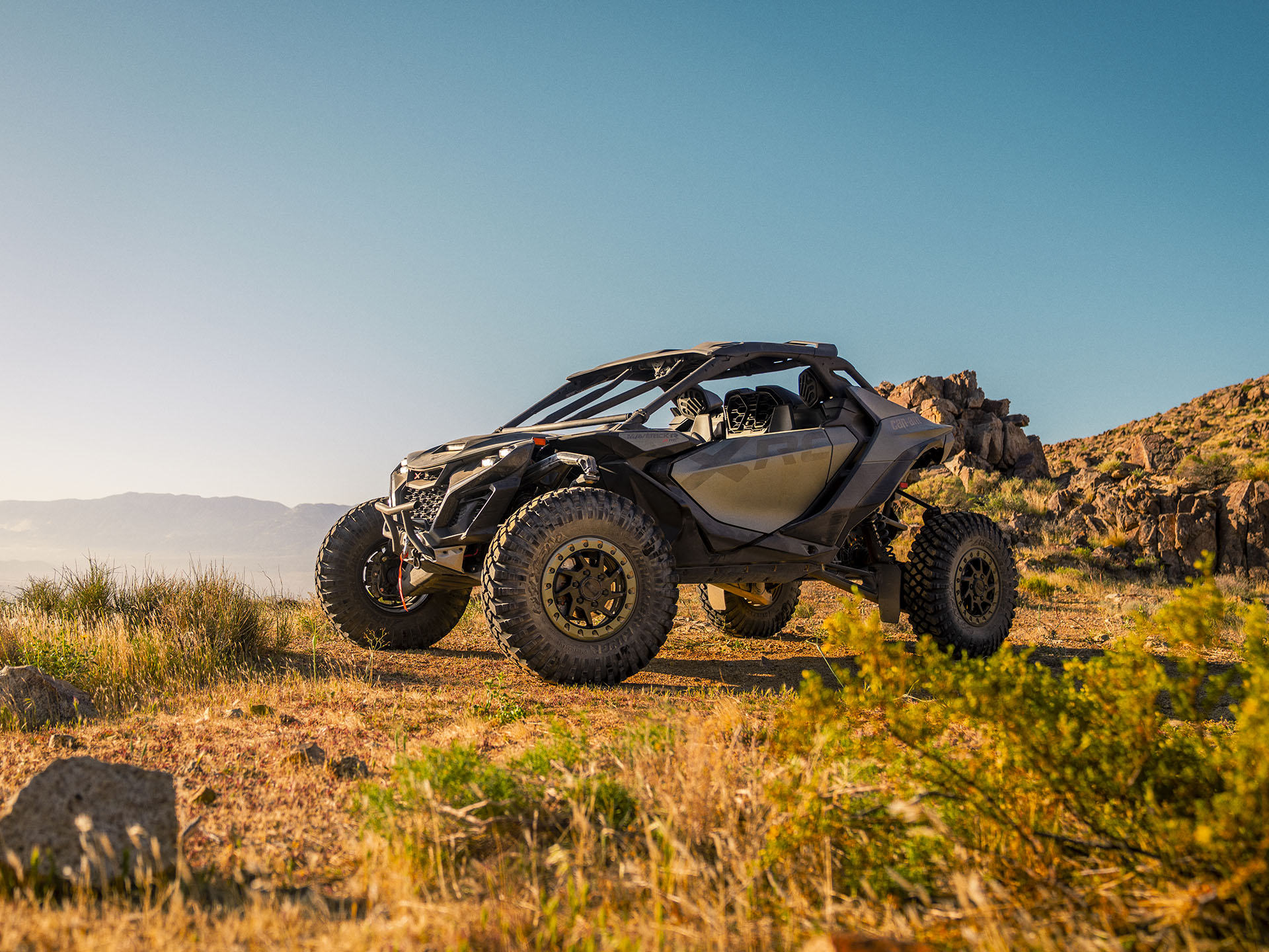 2026 Can-Am Maverick R X RC in Canton, Ohio - Photo 10