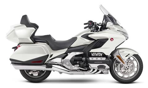 2018 Honda Gold Wing Tour Automatic DCT in Davenport, Iowa - Photo 3