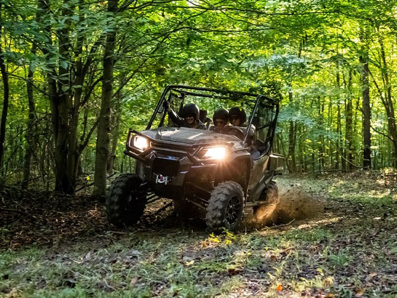 2023 Honda Pioneer 1000 Deluxe in Freeport, Illinois - Photo 5
