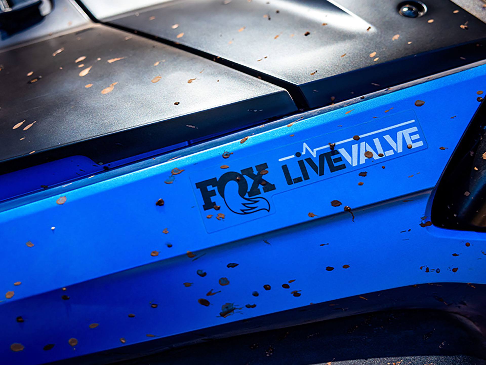 2023 Honda Talon 1000XS FOX Live Valve in Freeport, Illinois - Photo 9