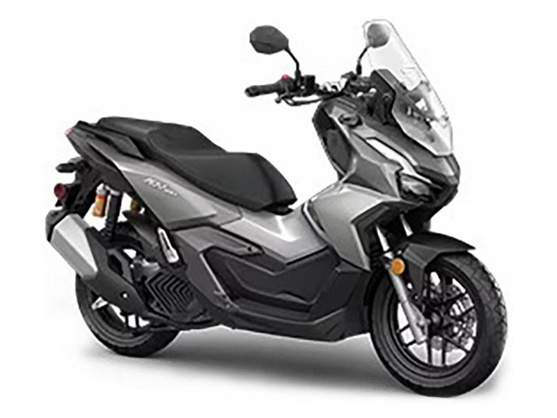2024 Honda ADV160 in Freeport, Illinois - Photo 2