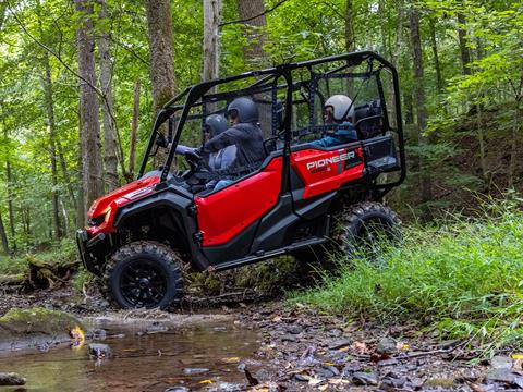 2023 Honda Pioneer 1000-5 Trail in Freeport, Illinois - Photo 4