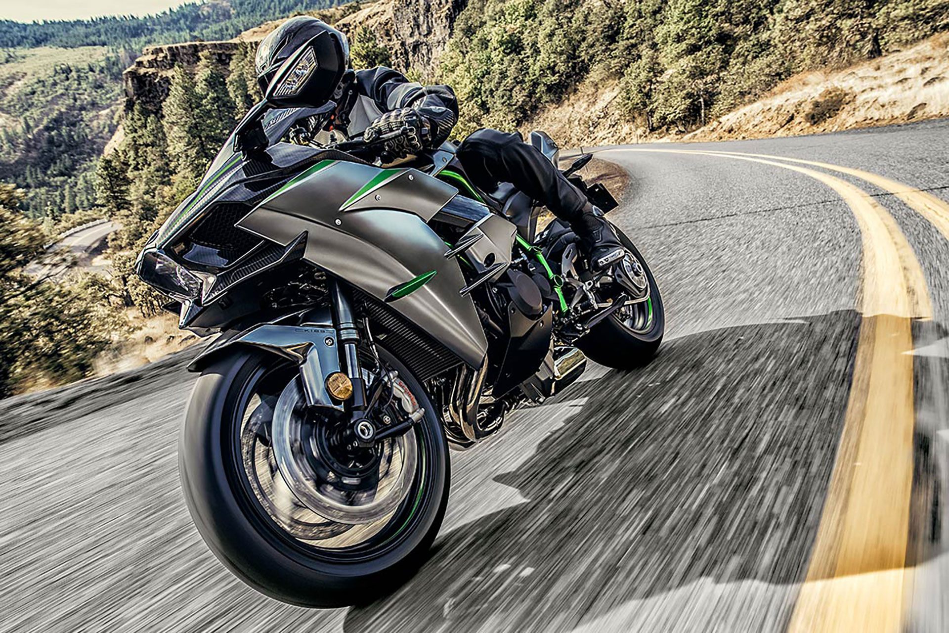 2023 Kawasaki Ninja H2 Carbon in Freeport, Illinois - Photo 6