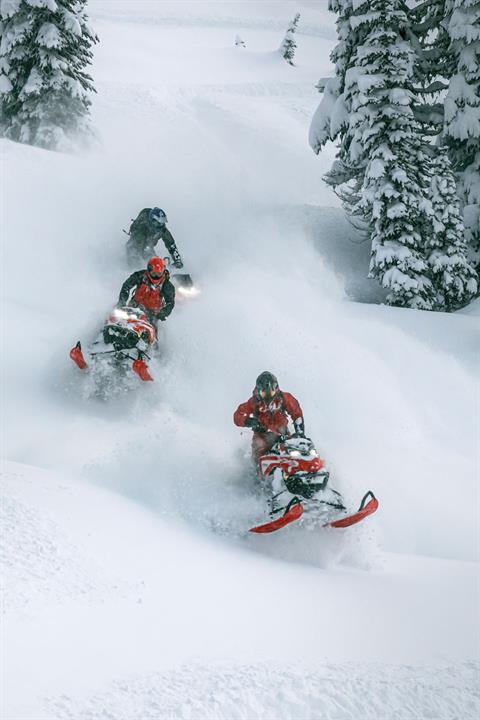 2023 LYNX Shredder RE 3900 850 E-TEC Turbo R PowderMax Light 3.0 SHOT in Rexburg, Idaho - Photo 10