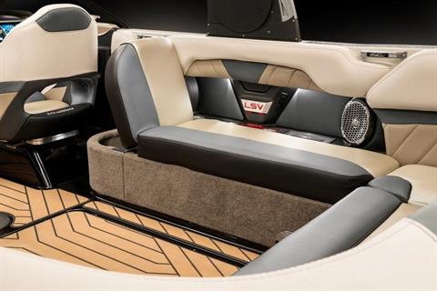 2017 Malibu Wakesetter 25 LSV in Gaylord, Michigan - Photo 16