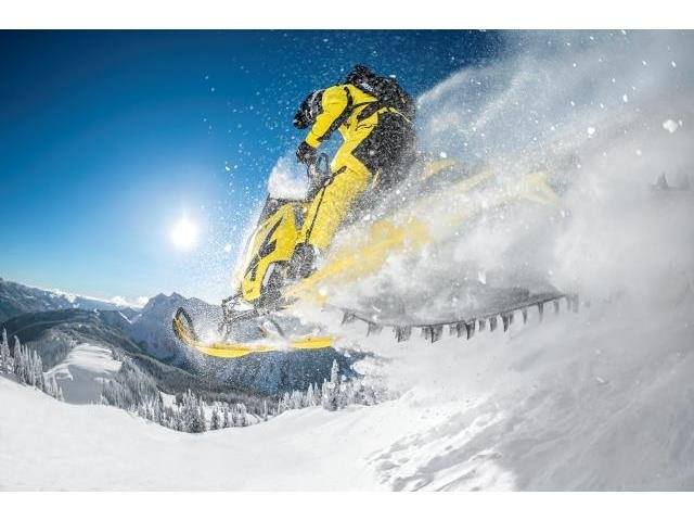 2016 Ski-Doo Summit X T3 163 800R E-TEC, PowderMax 3.0" in Rexburg, Idaho - Photo 9