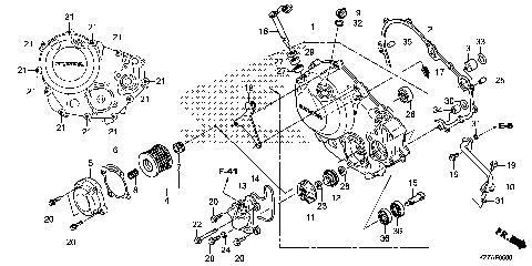 RIGHT CRANKCASE COVER
