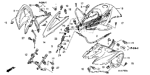 FRONT FENDER@REVERSE