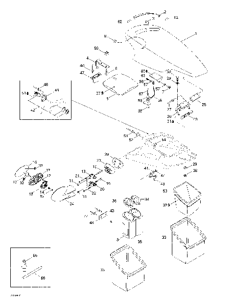 09- Front Storage Compartments
