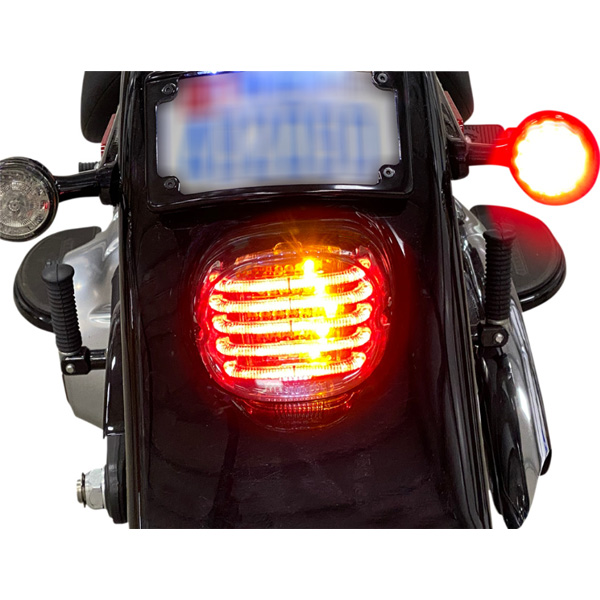 CUSTOM DYNAMICS PROBEAM® LED TAILLIGHTS WITH INTEGRATED TURN