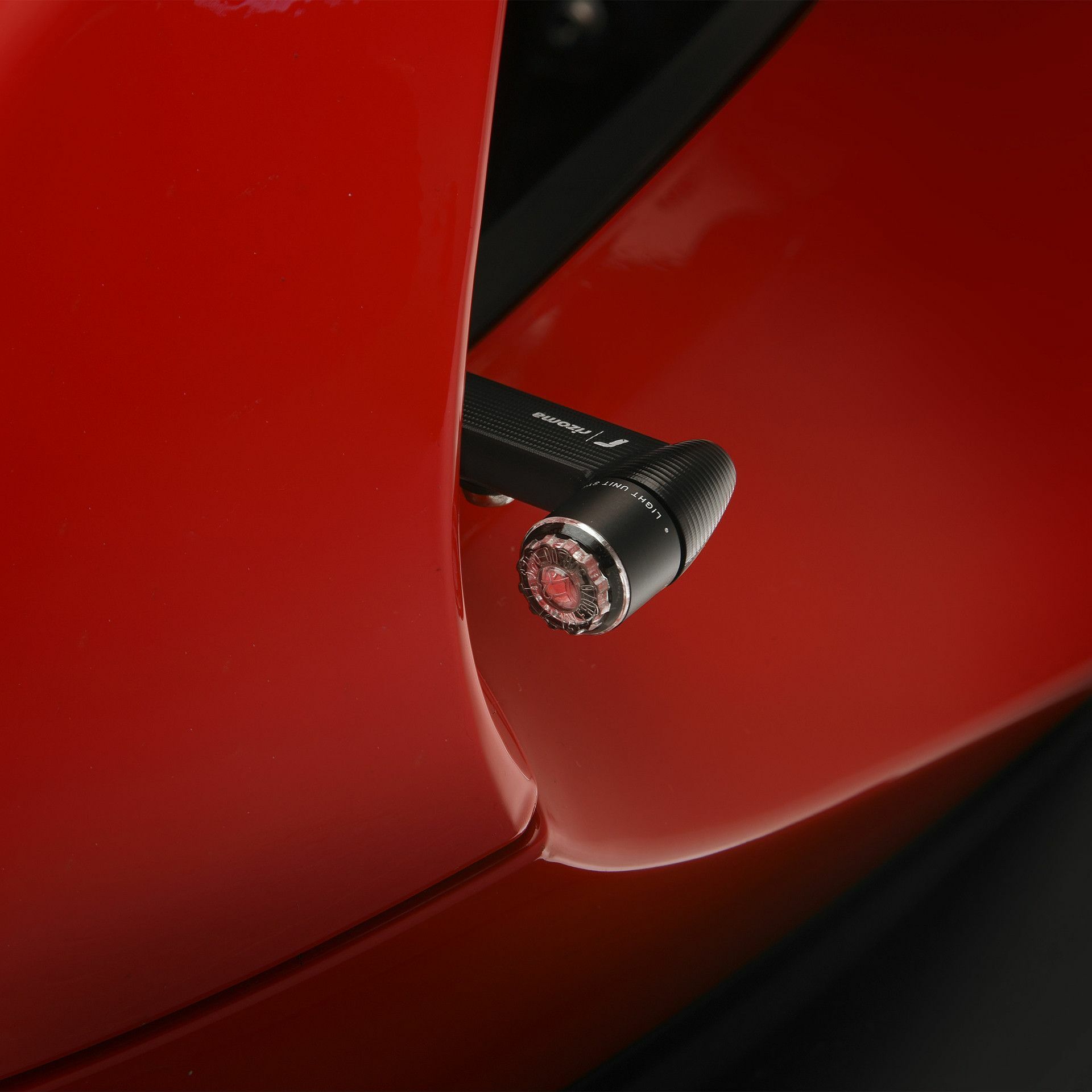 RIZOMA TURN SIGNAL FAIRING MOUNTING KIT for Sale | Tom Wood Honda