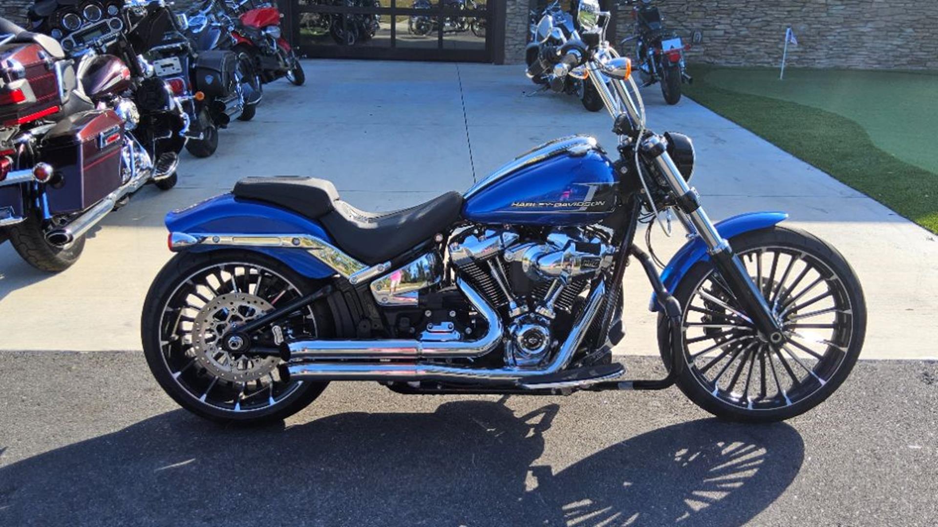 2024 Harley-Davidson Breakout® 1