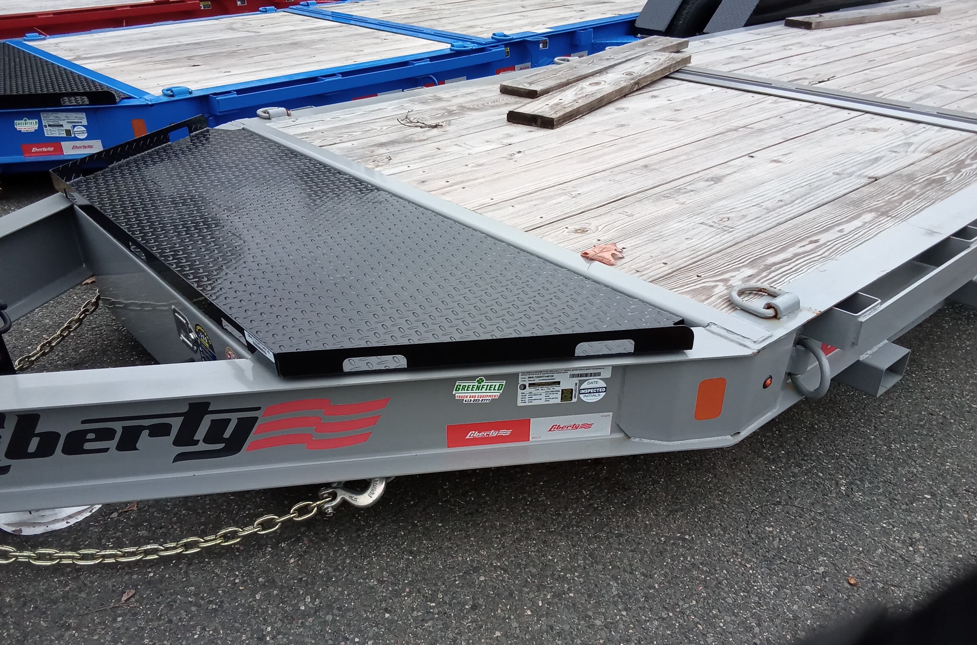 15.4K Tilt Trailer photo 2