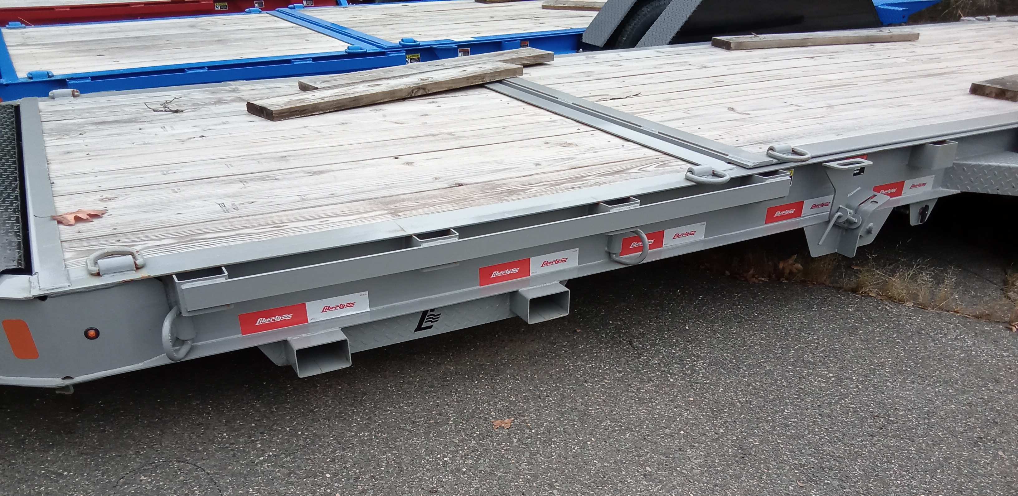 15.4K Tilt Trailer photo 3