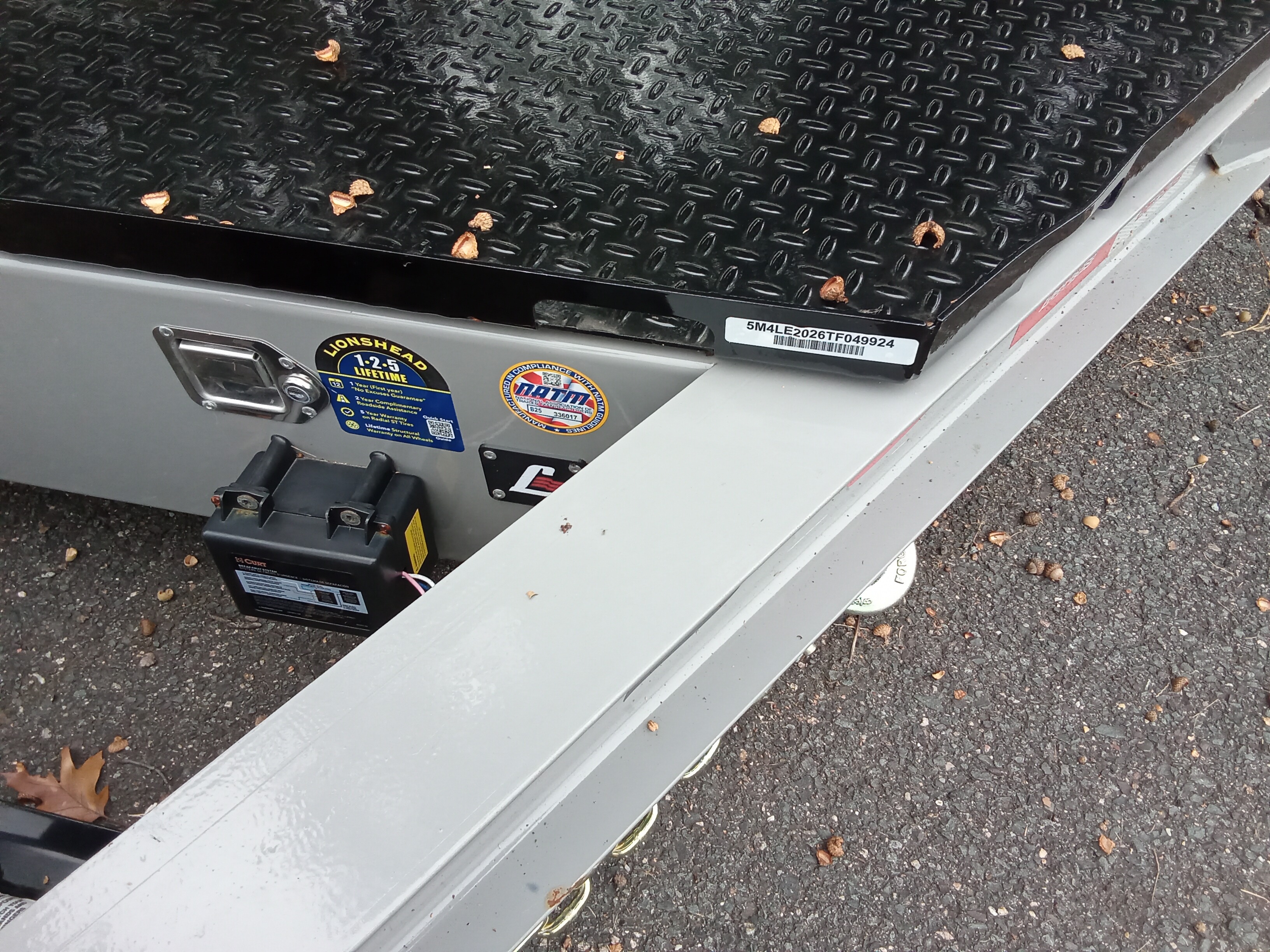 15.4K Dovetail Trailer photo 4