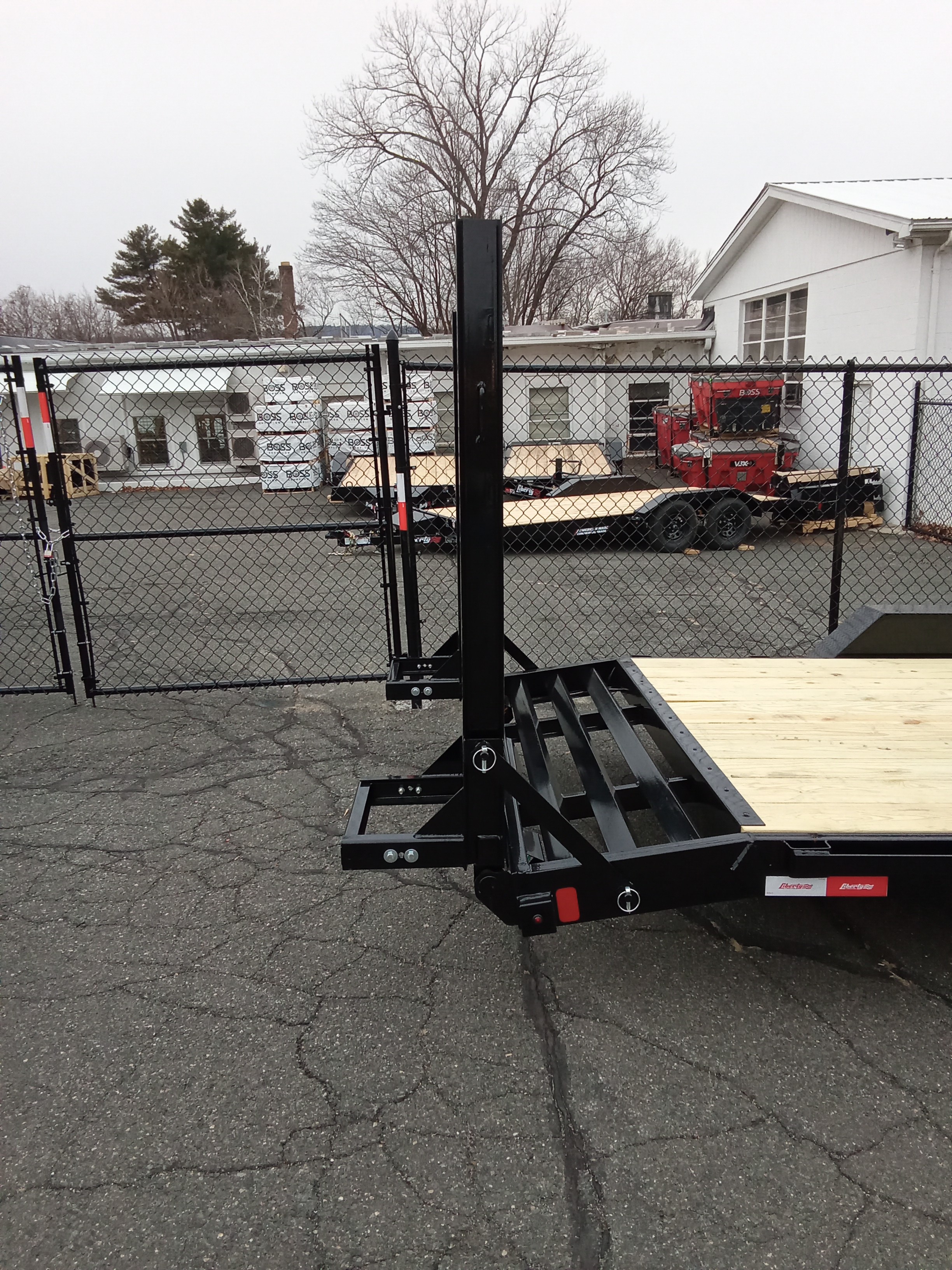 14K Dovetail Trailer photo 8