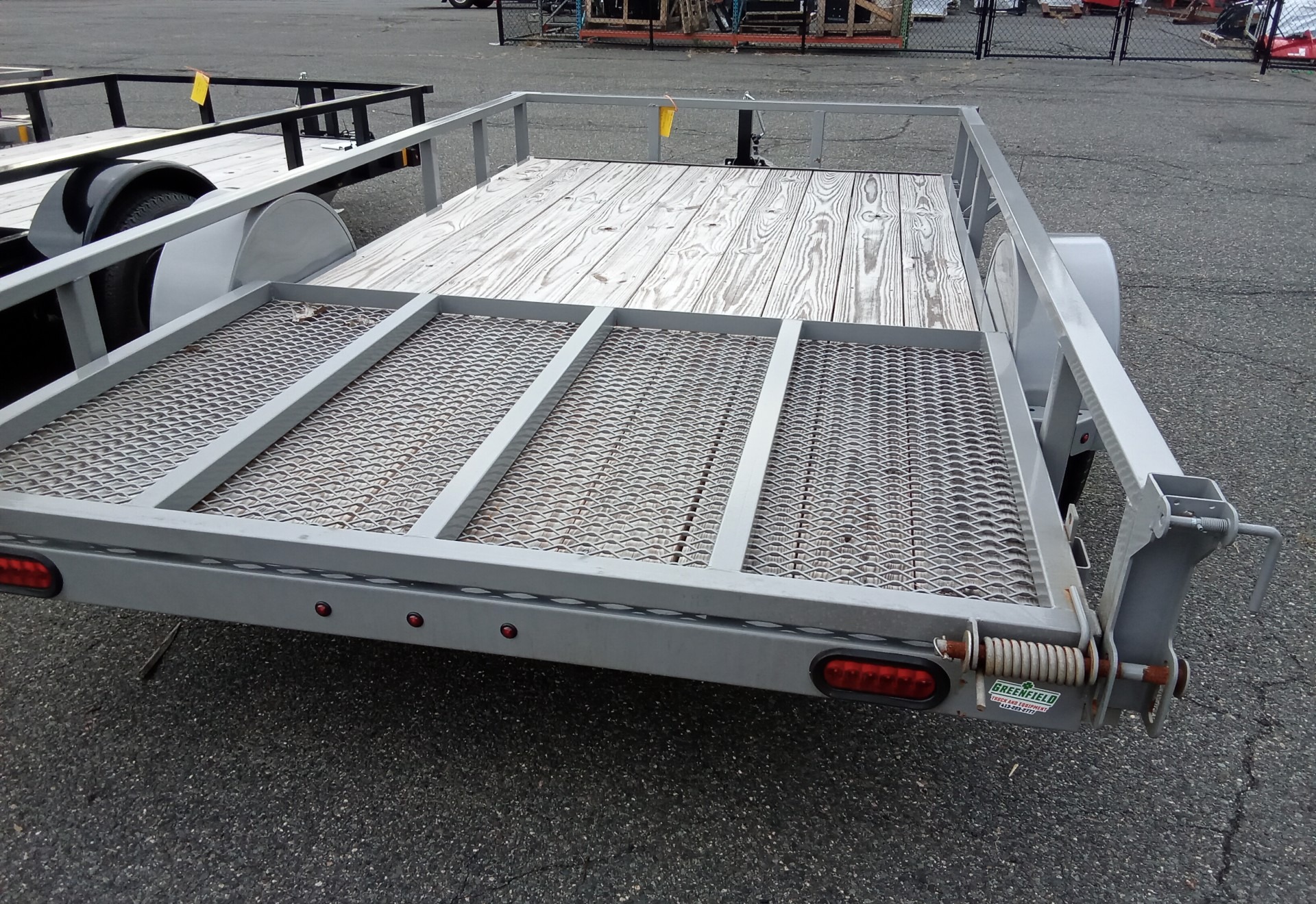 3.0K Tilt Trailer photo 2