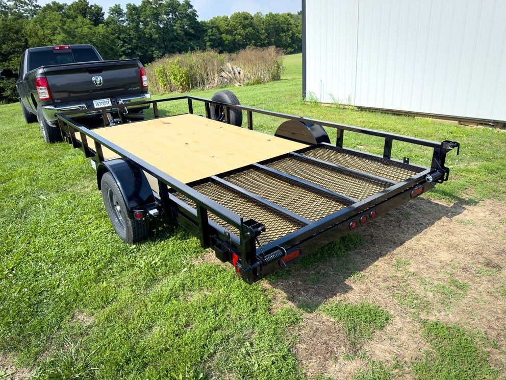 5K Tilt Trailer photo 4