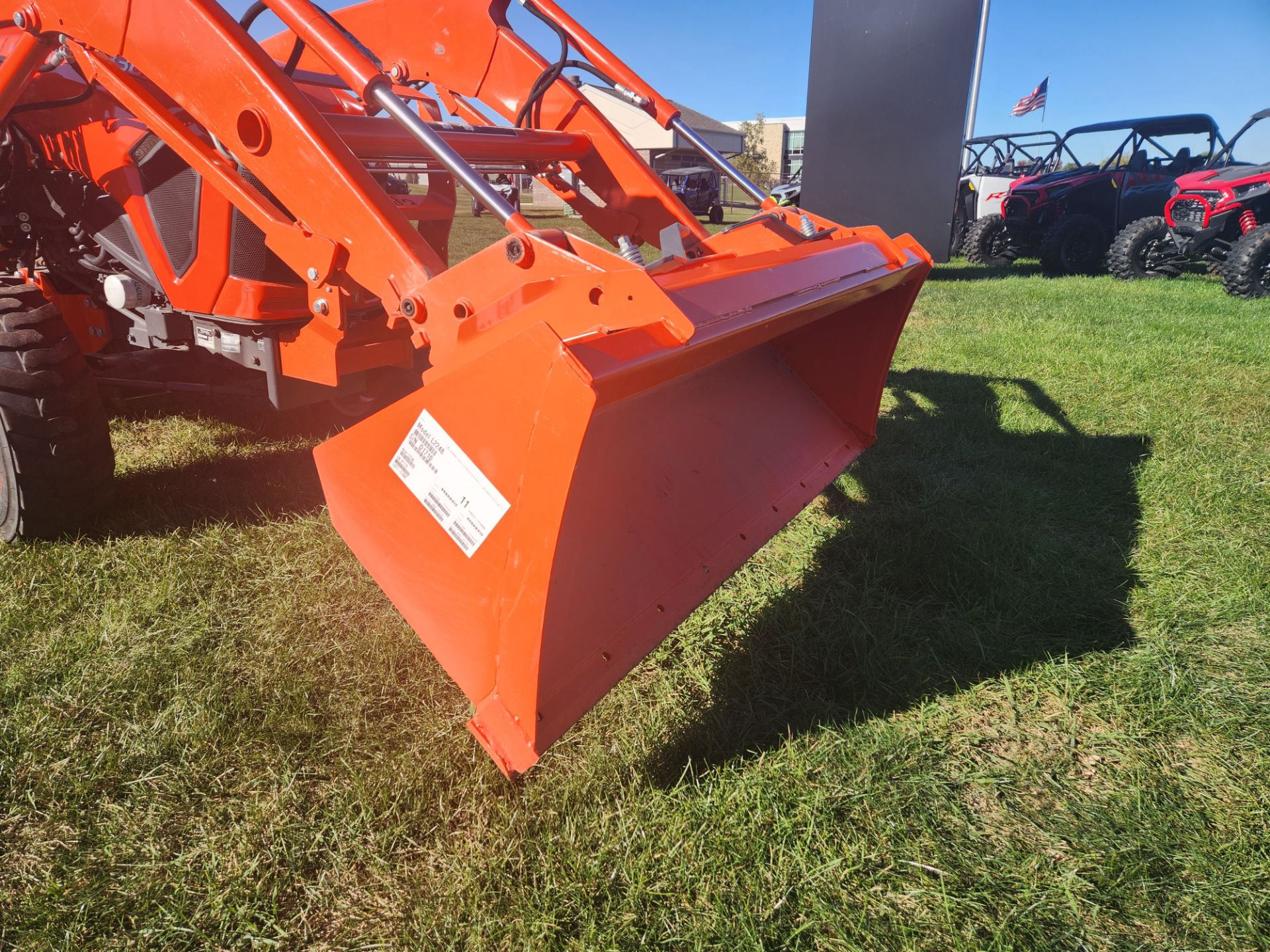 2022 Kubota L3302 HST 4WD in Beaver Dam, Wisconsin - Photo 17