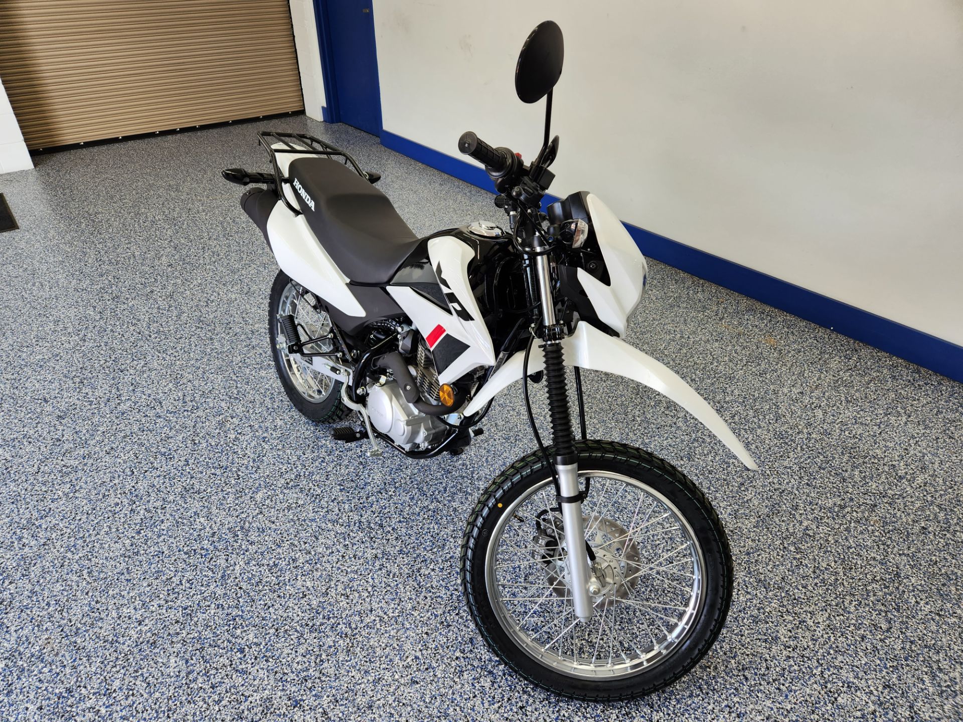 2024 Honda XR150L in Beaver Dam, Wisconsin - Photo 2