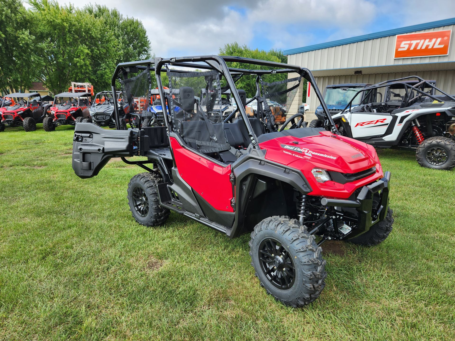 2024 Honda Pioneer 1000-5 Deluxe in Beaver Dam, Wisconsin - Photo 2