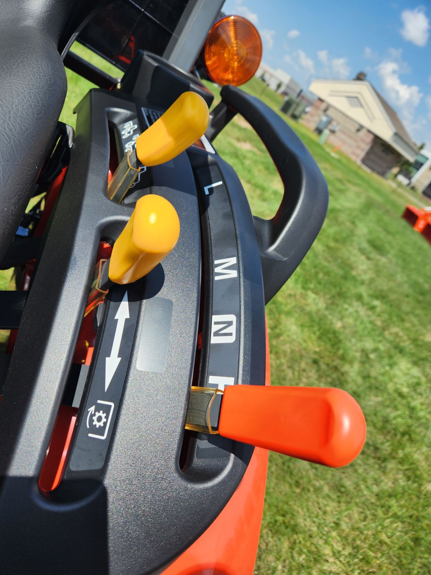 2024 Kubota B2601HSD in Beaver Dam, Wisconsin - Photo 10