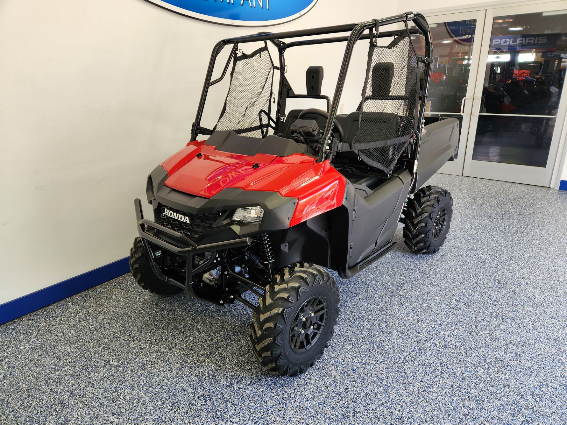 2025 Honda Pioneer 700 Deluxe in Beaver Dam, Wisconsin - Photo 4