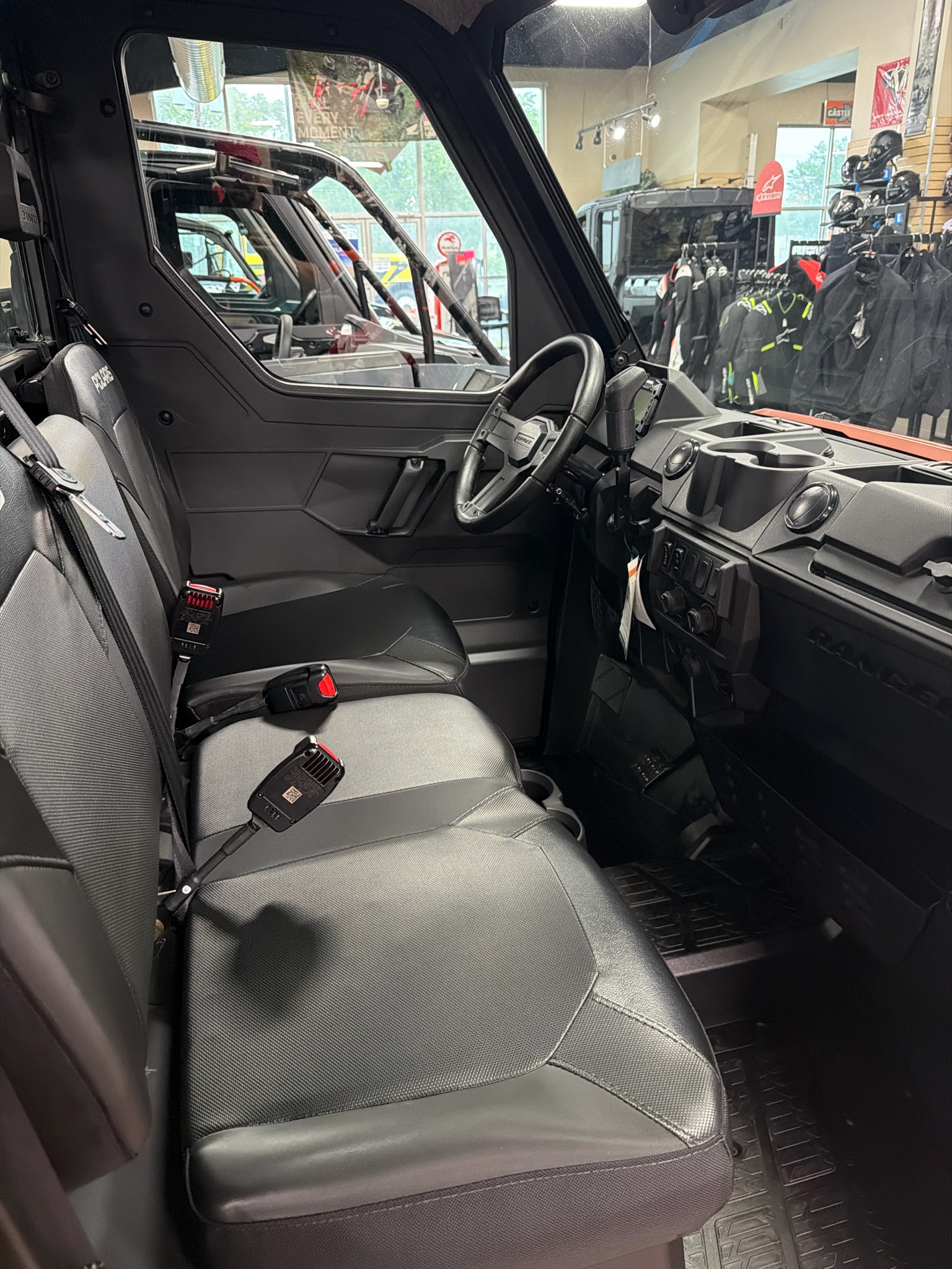 2026 Polaris Ranger 1000 Cab 4