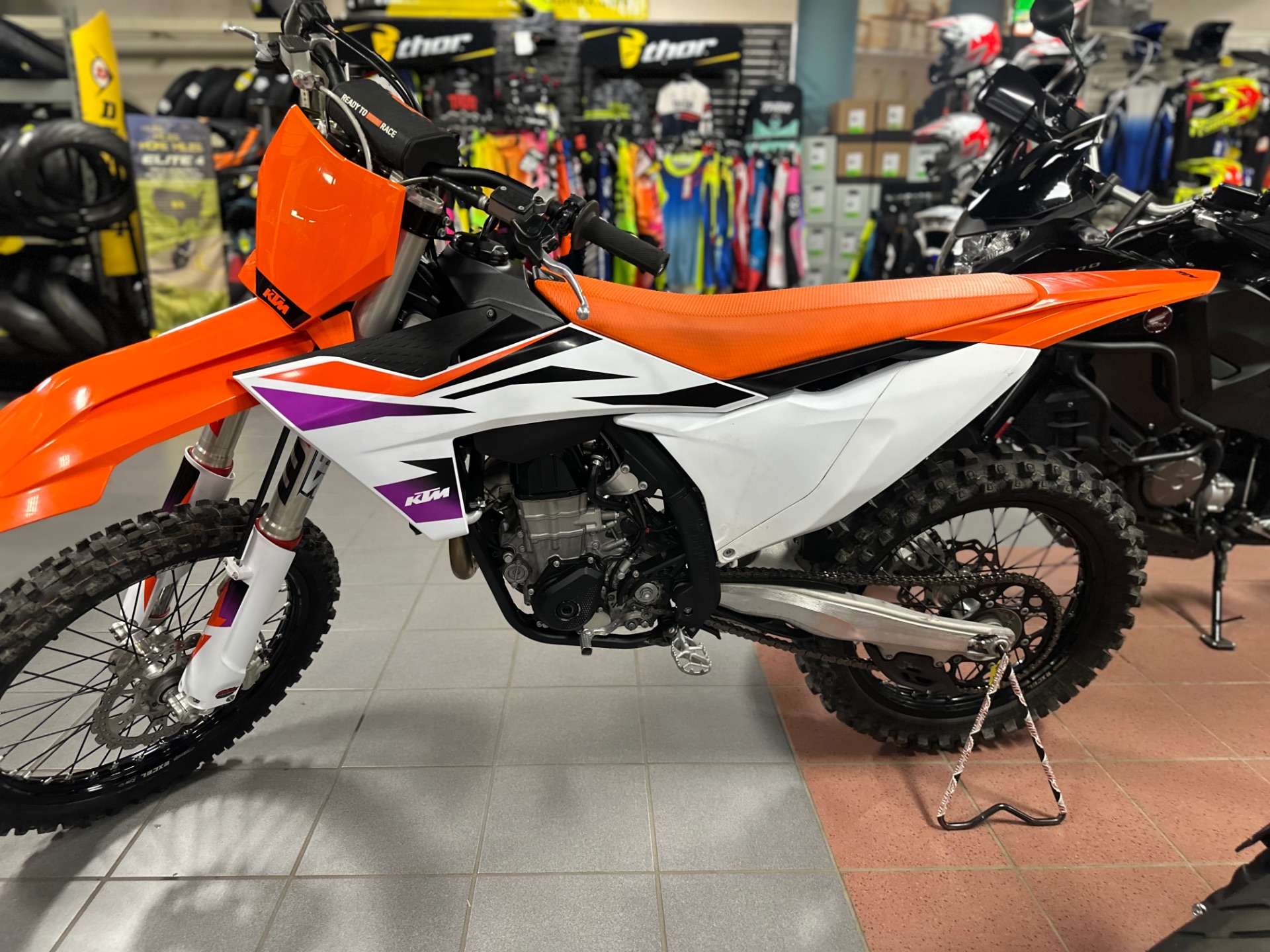 2024 KTM 450 SX-F 3