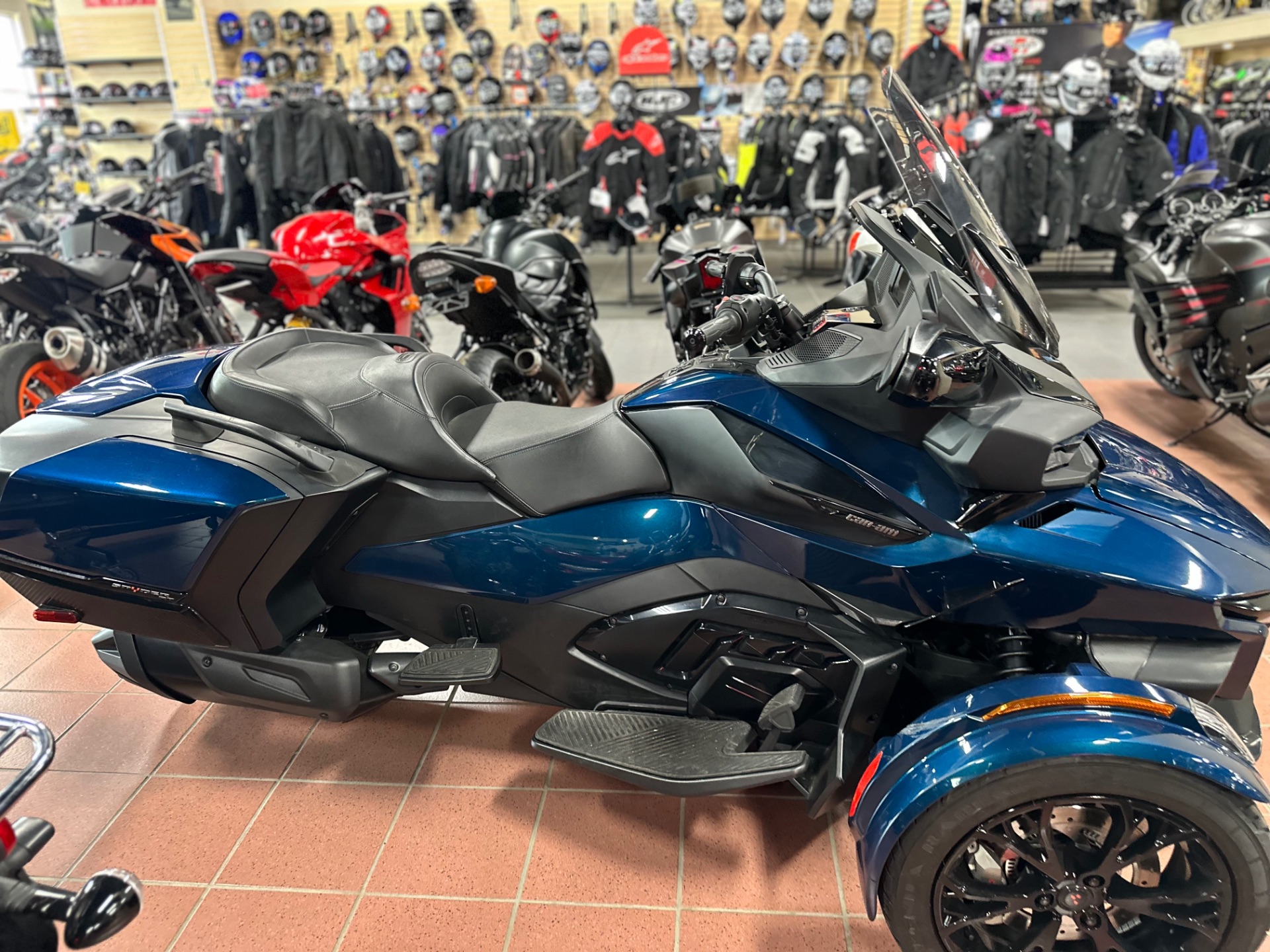 Used 2023 Can-Am Spyder RT Limited, North Tonawanda NY | Specs