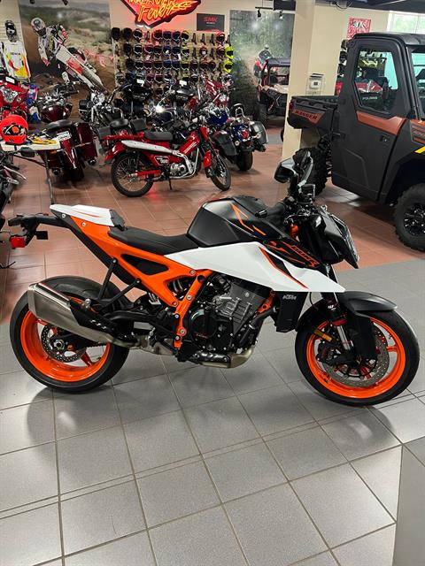 2026 KTM 990 Duke