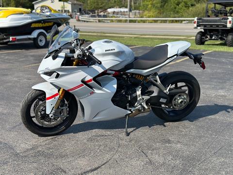 Used 2024 Ducati SuperSport 950 S, North Tonawanda NY Specs