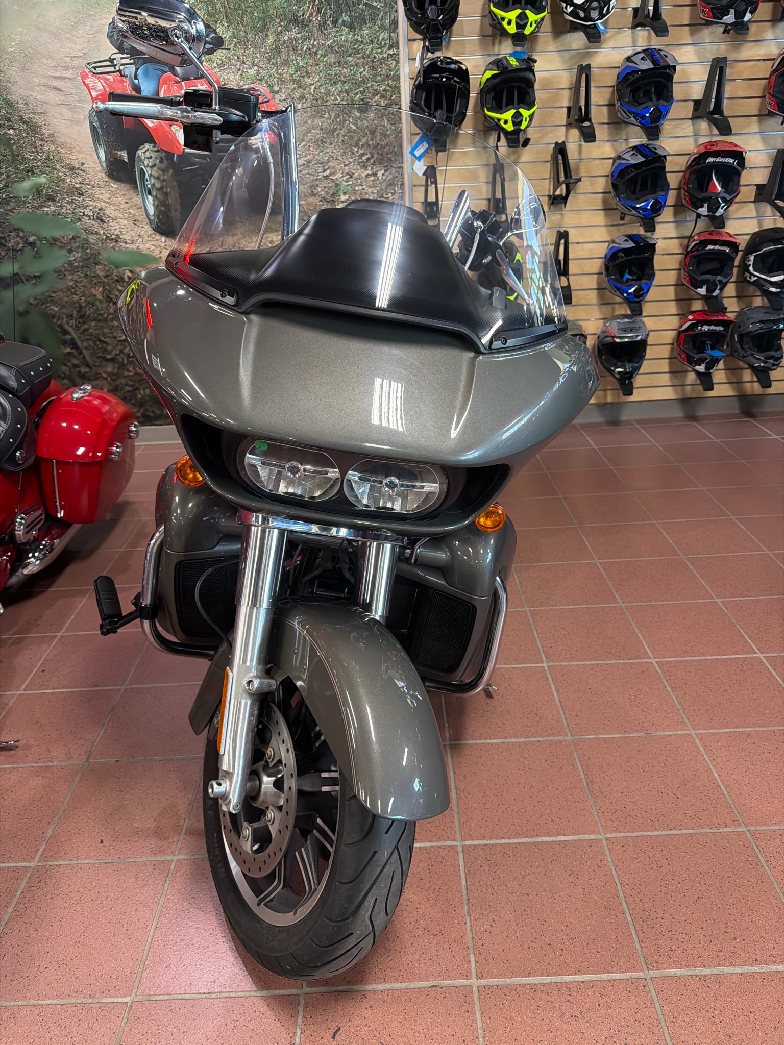 2018 Harley-Davidson Road Glide® Ultra 1