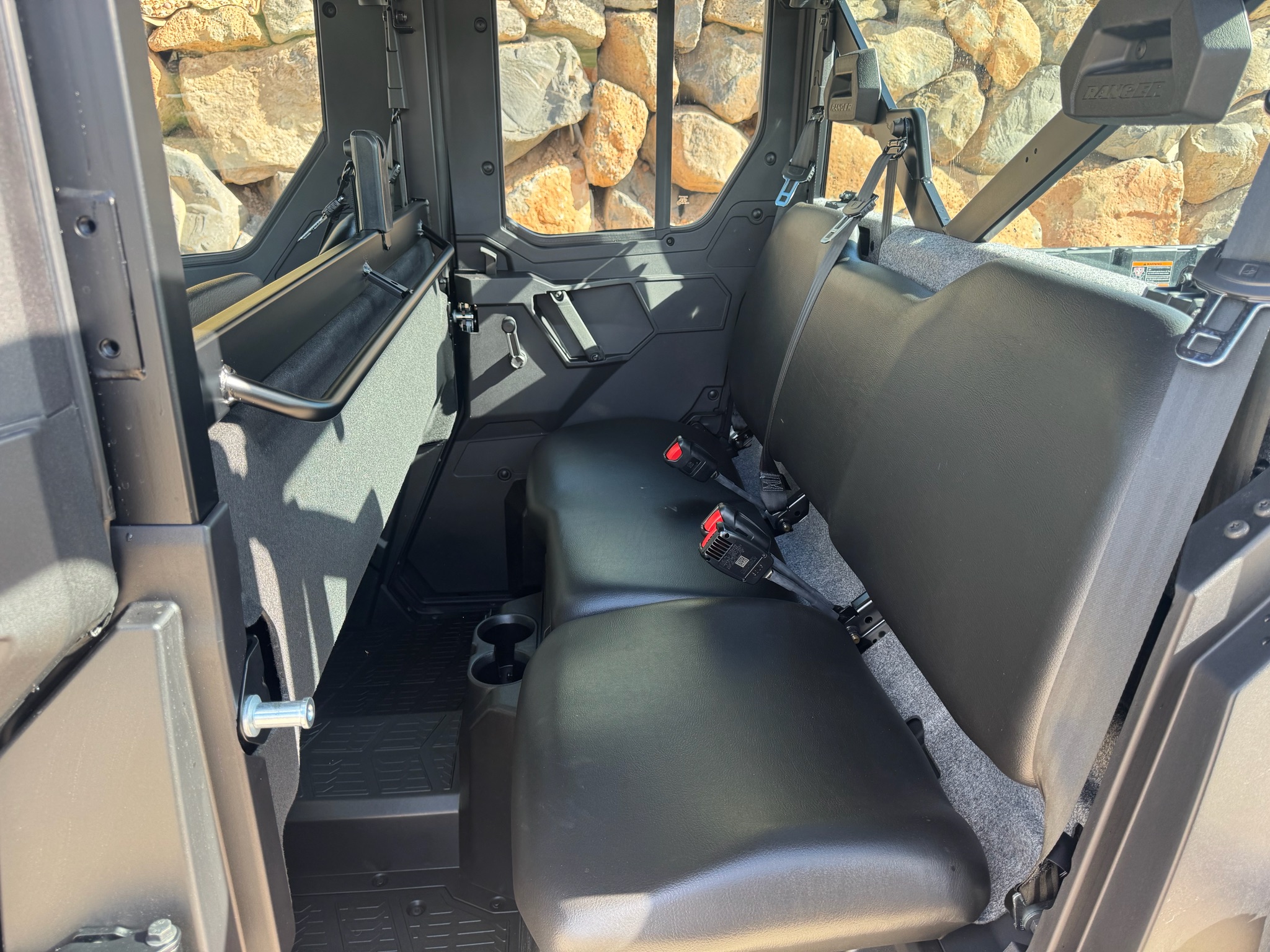 2027 Polaris Ranger Crew XP 1000 Cab 6