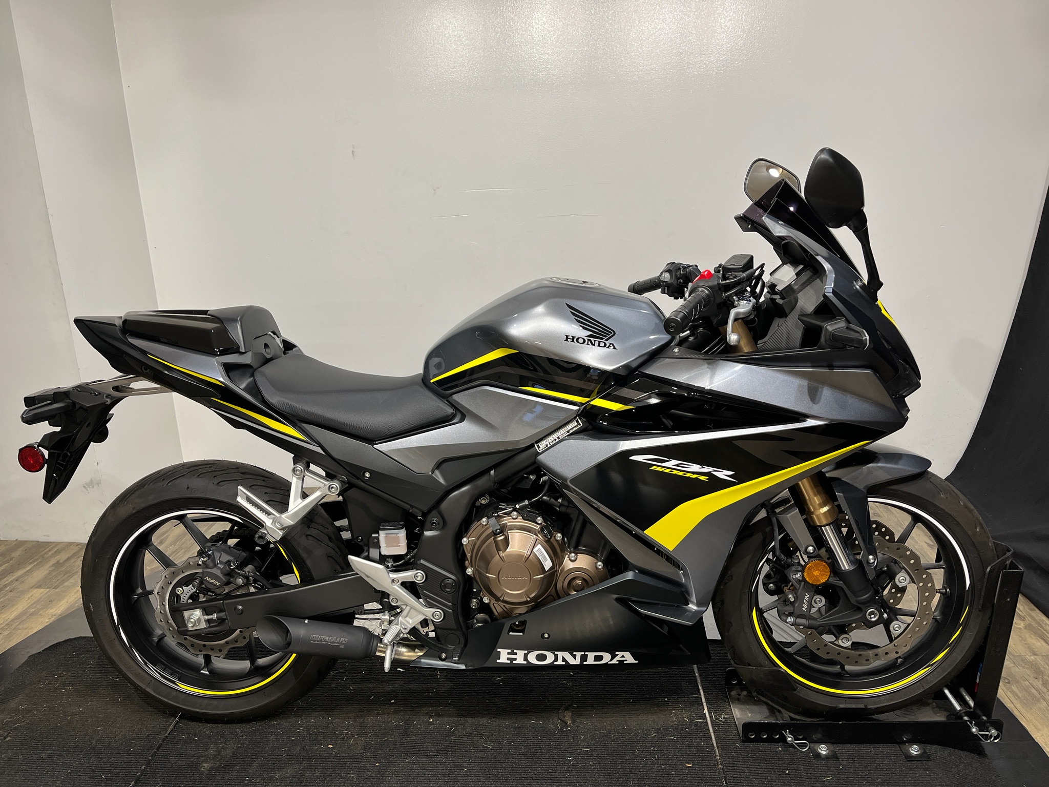2023 Honda CBR500R ABS 1