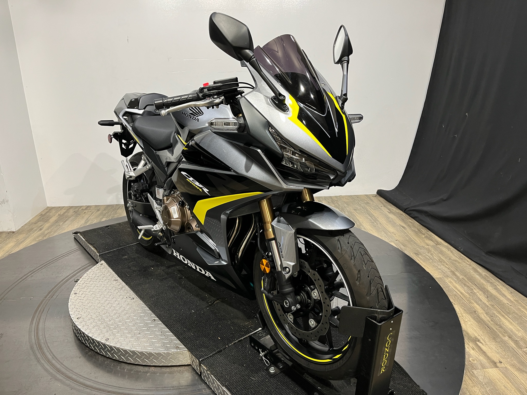 2023 Honda CBR500R ABS 11