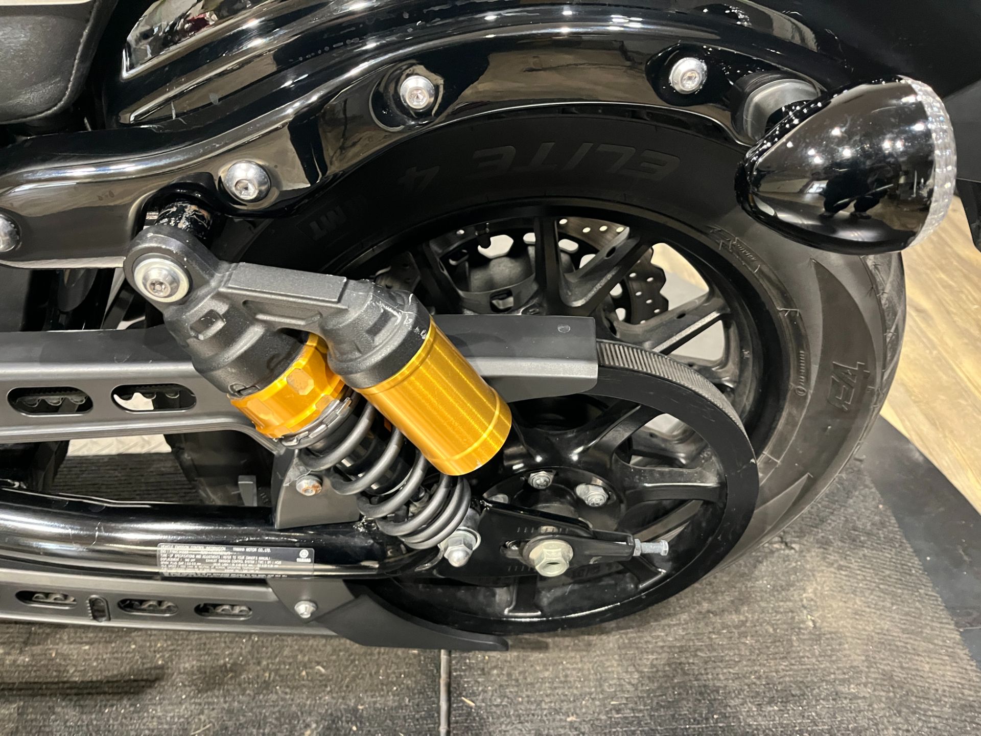 2015 Yamaha Bolt photo 8