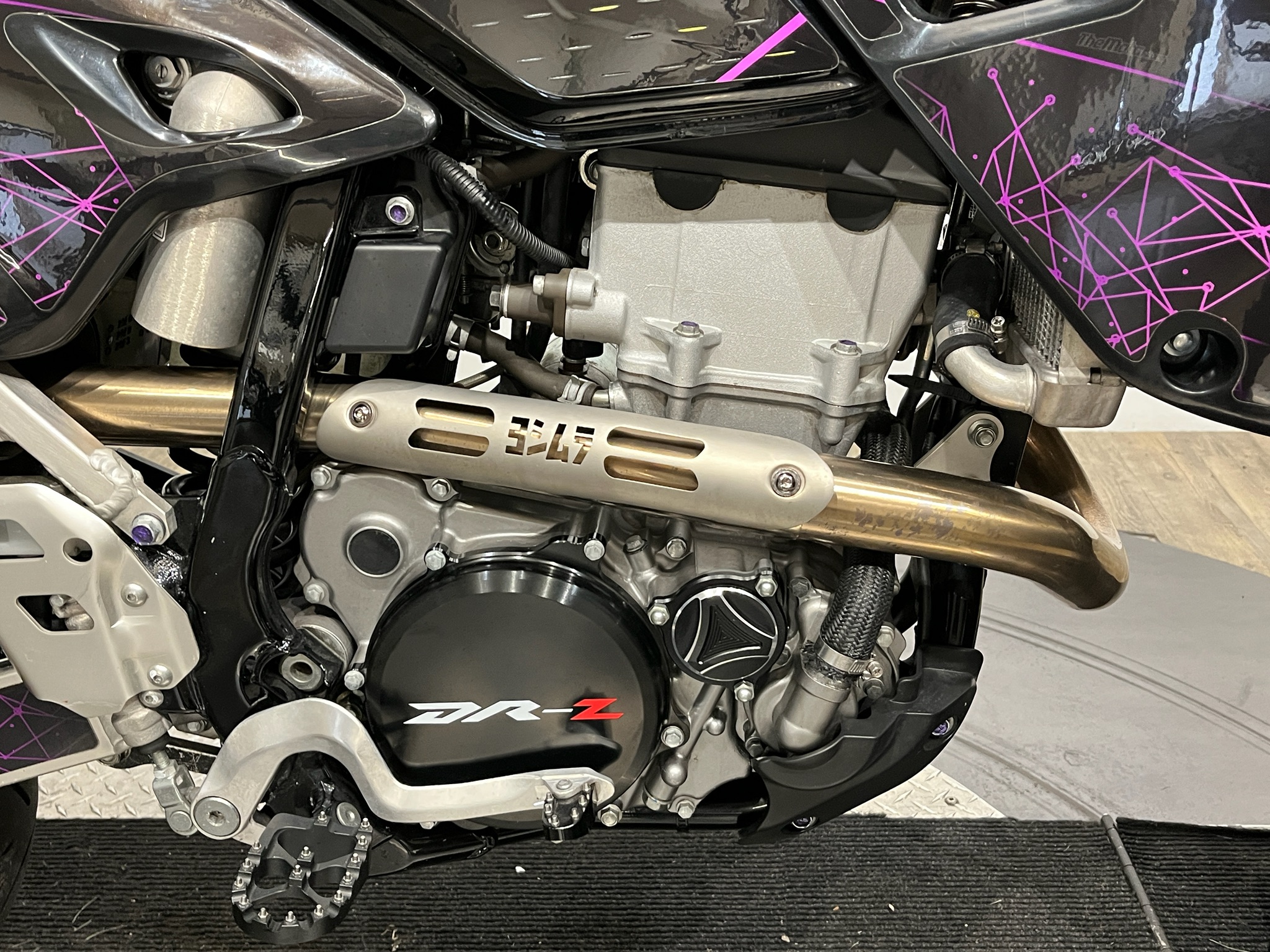 2018 Suzuki DR-Z400SM 6