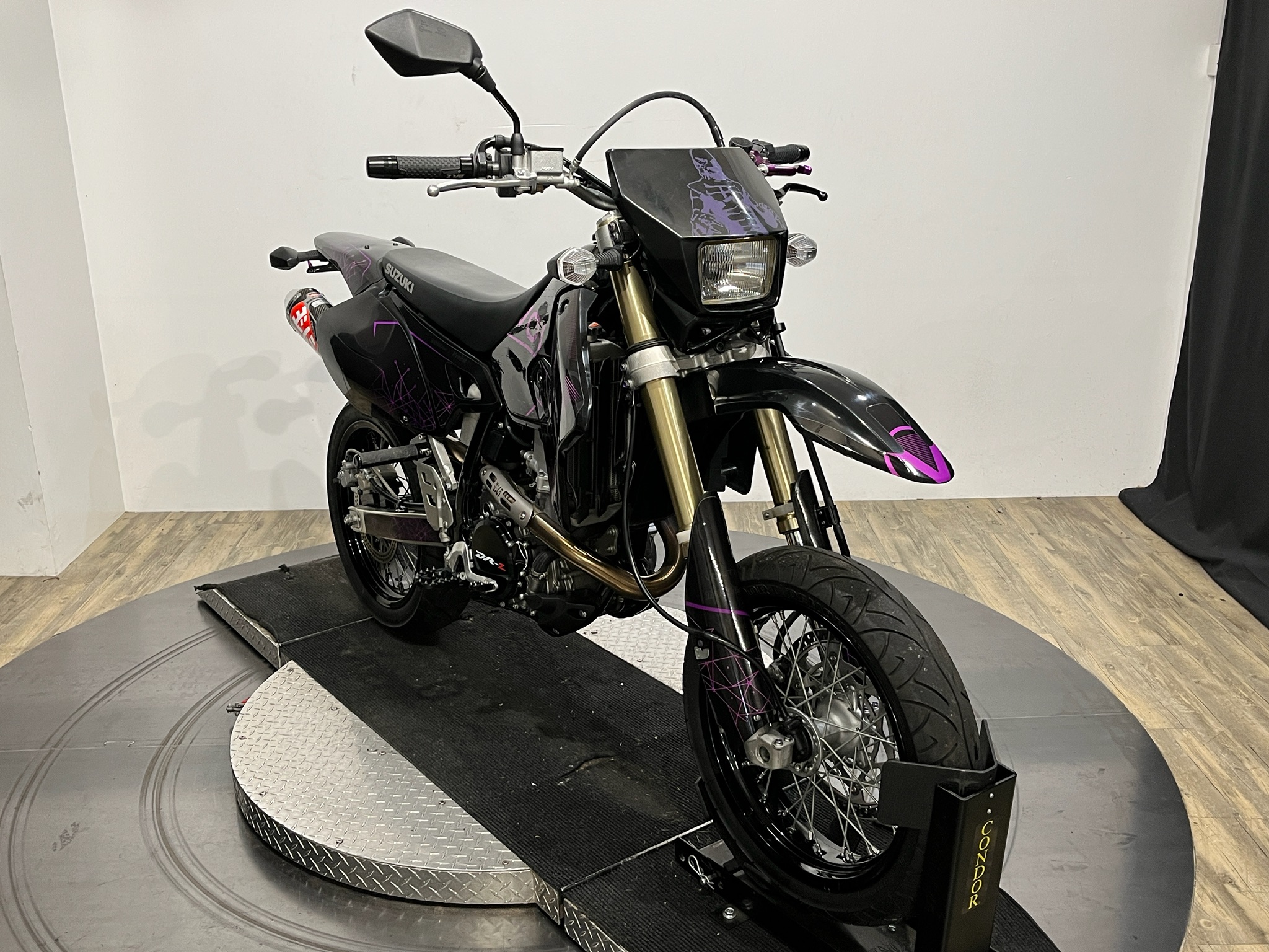 2018 Suzuki DR-Z400SM 11