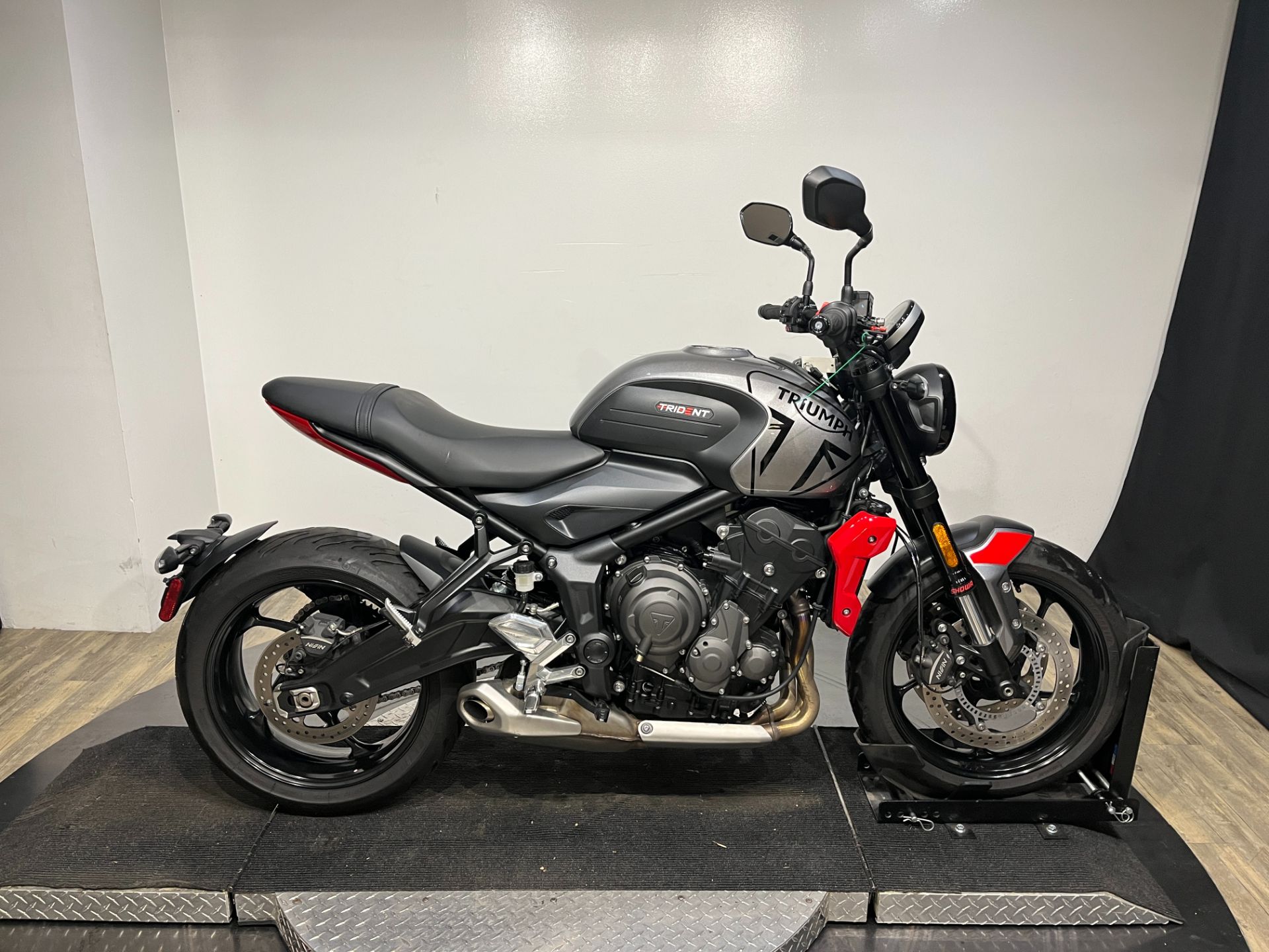2023 Triumph Trident 660 1