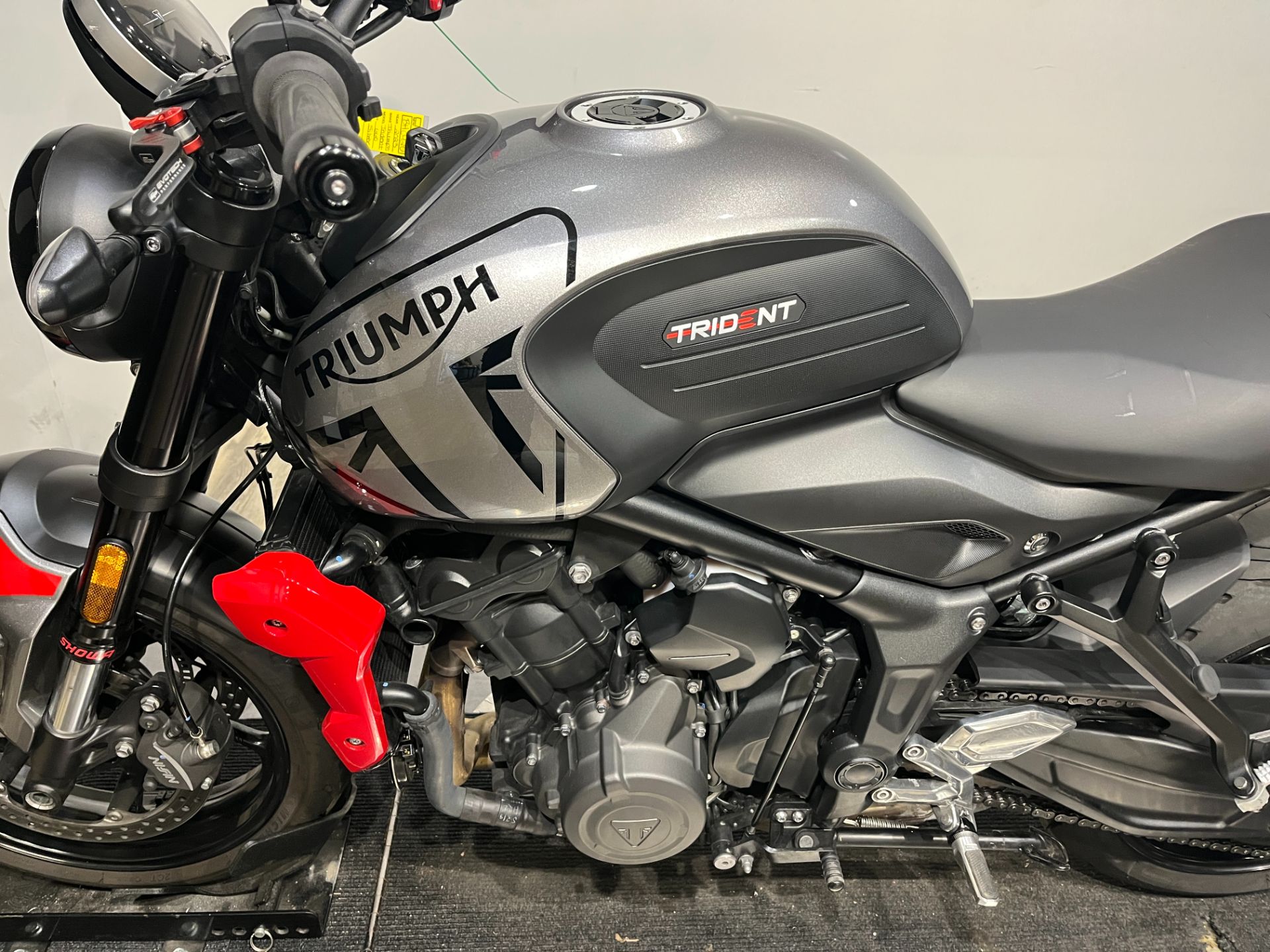 2023 Triumph Trident 660 12