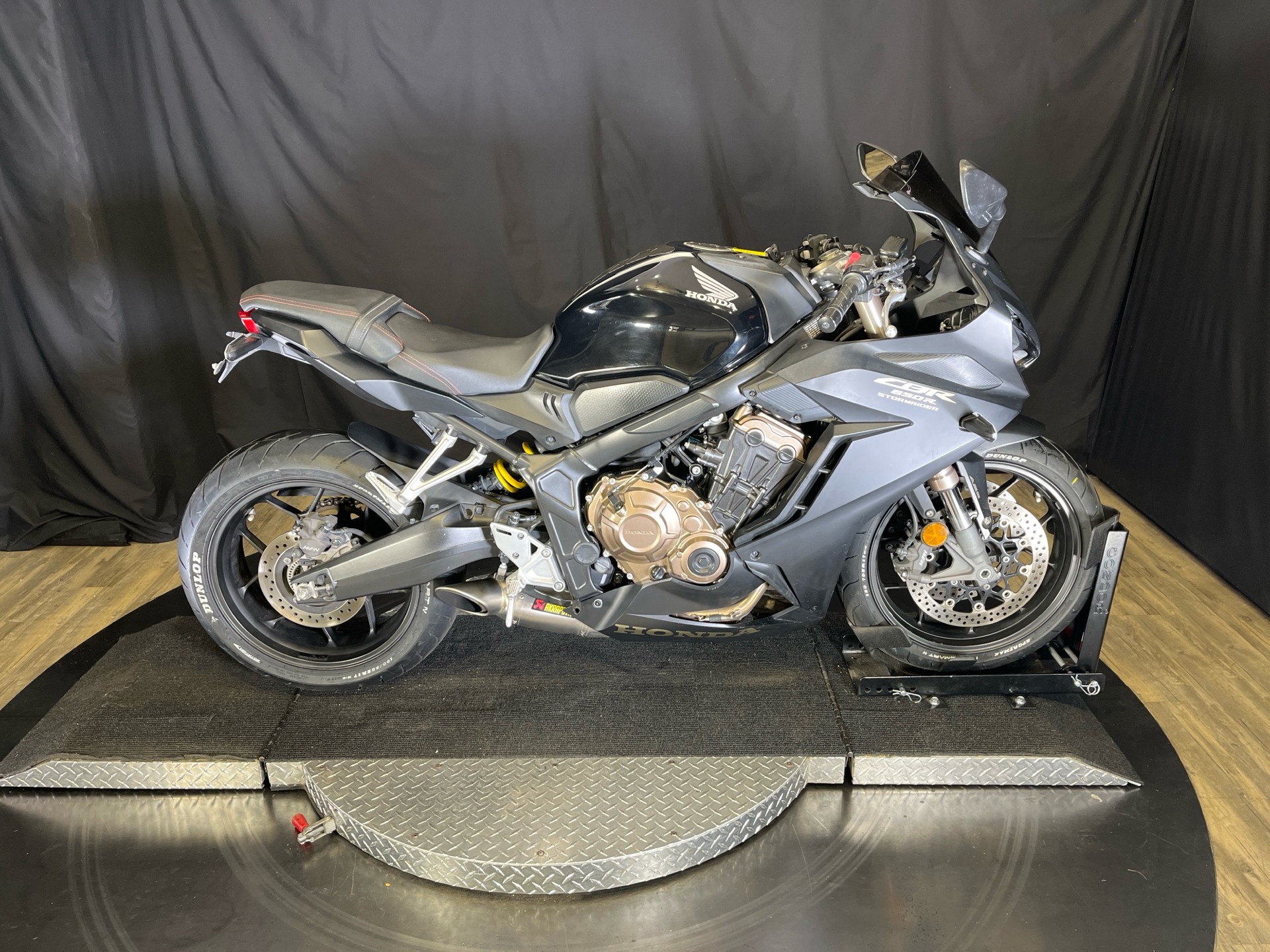 イクシル　ホンダ　 cbr650r 2021 フルエキ　2BL-RH03 イクシル ホンダ cbr650r 2021 フルエキ 2BL-RH03 CBR650R('19