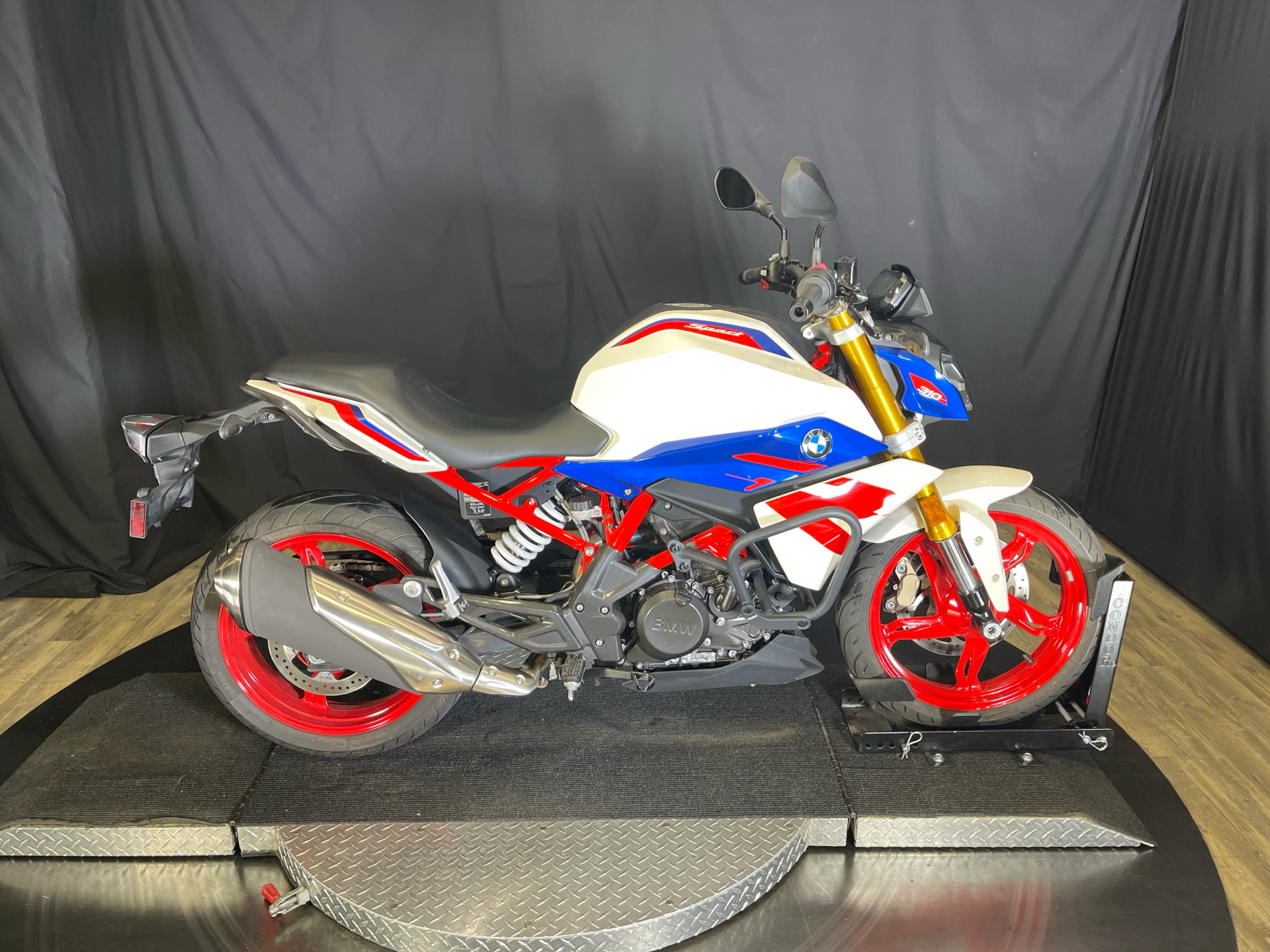 BMW G310R - | BMW （株）光岡自動車 Mitsuoka 車両情報:BMW Review