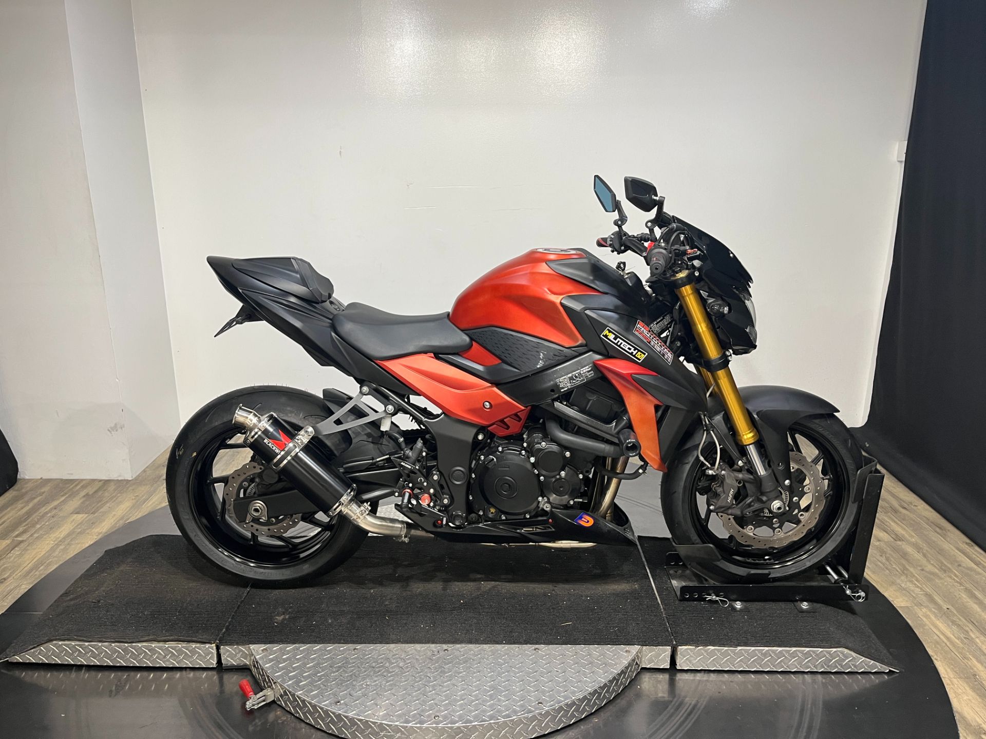 2023 Suzuki GSX-S750Z 1