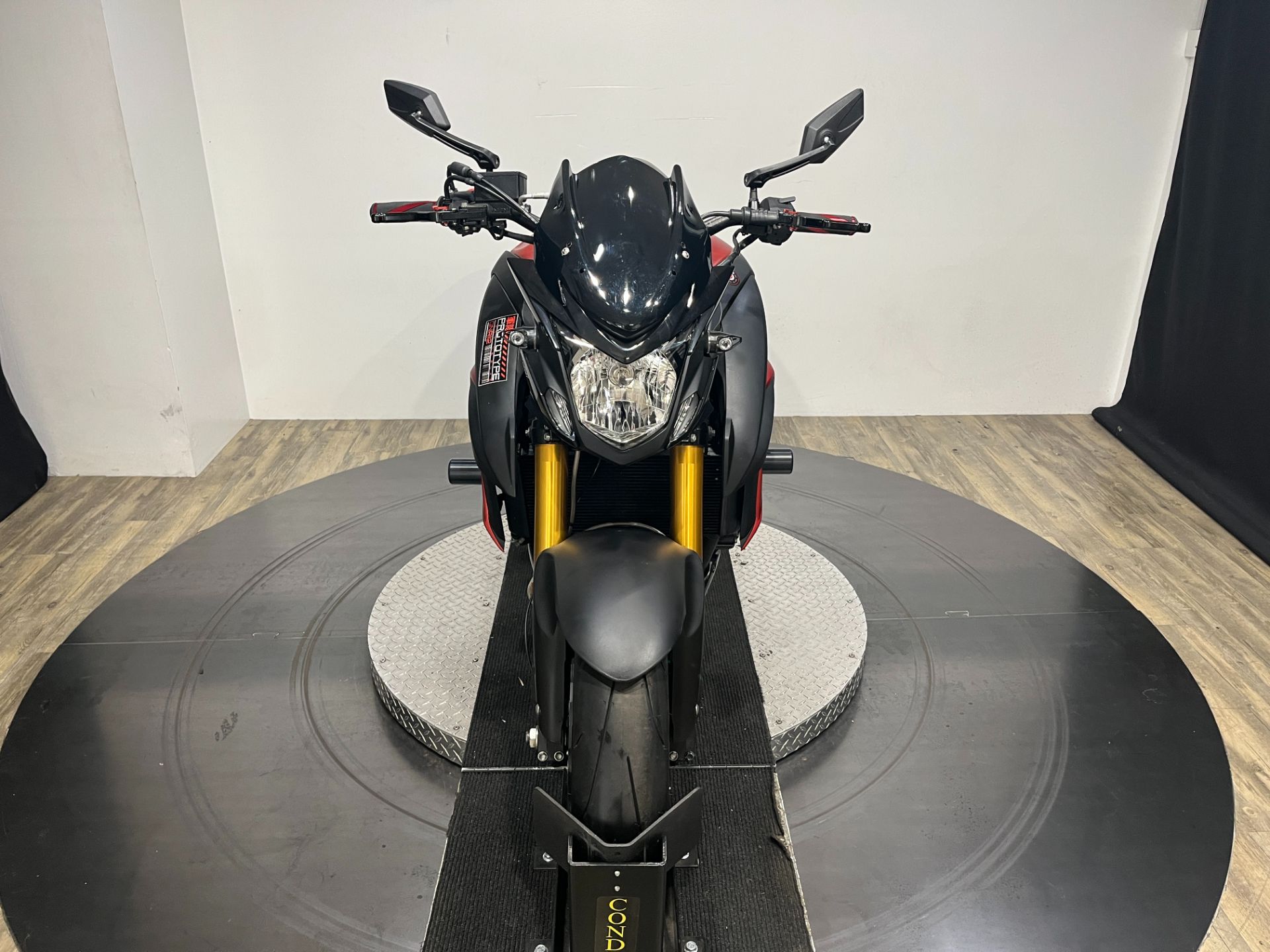 2023 Suzuki GSX-S750Z 7