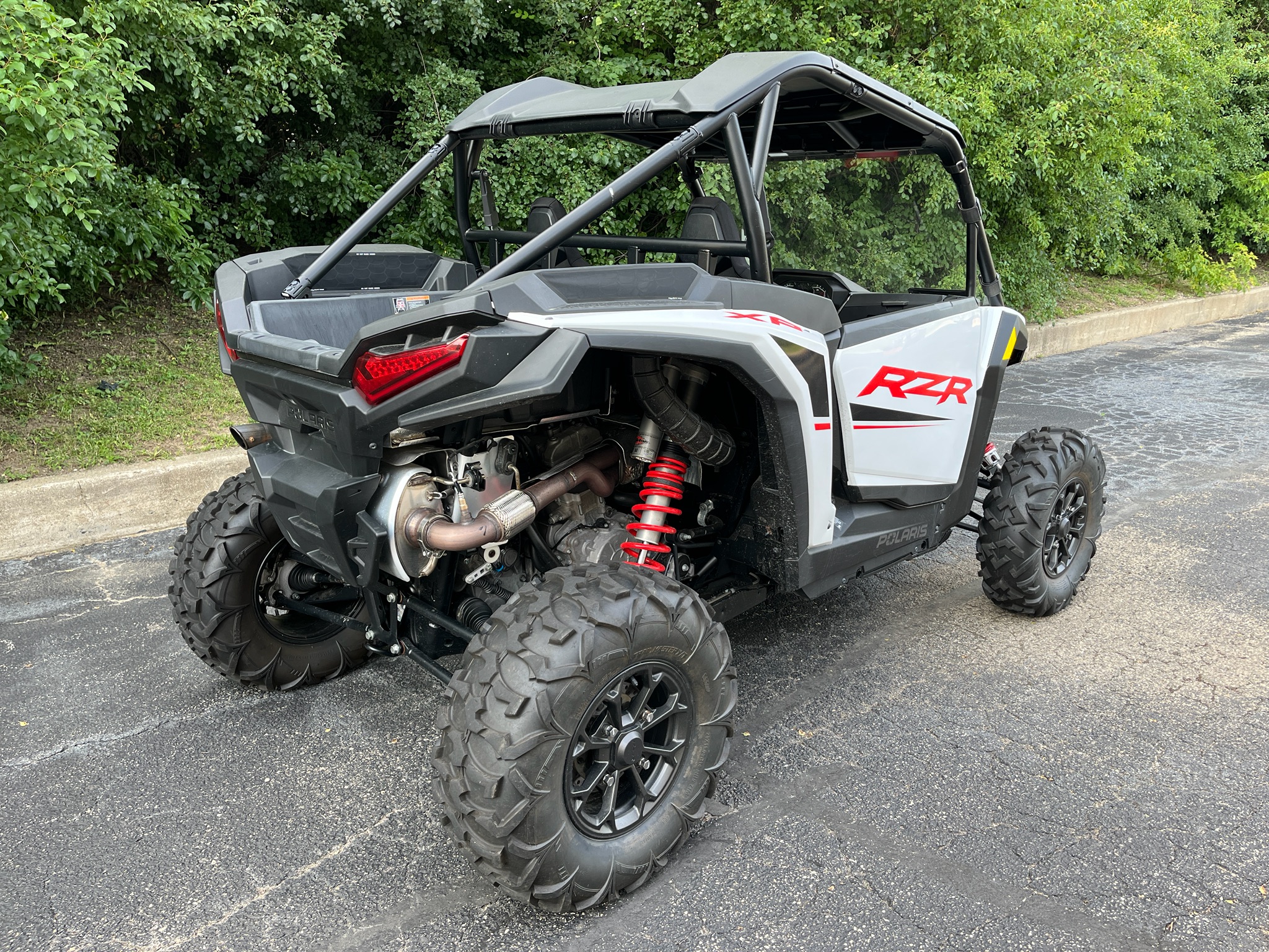 2024 Polaris RZR photo 5