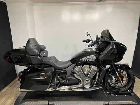 2021 Indian Motorcycle Challenger®, Wauconda IL | Certified Pre
