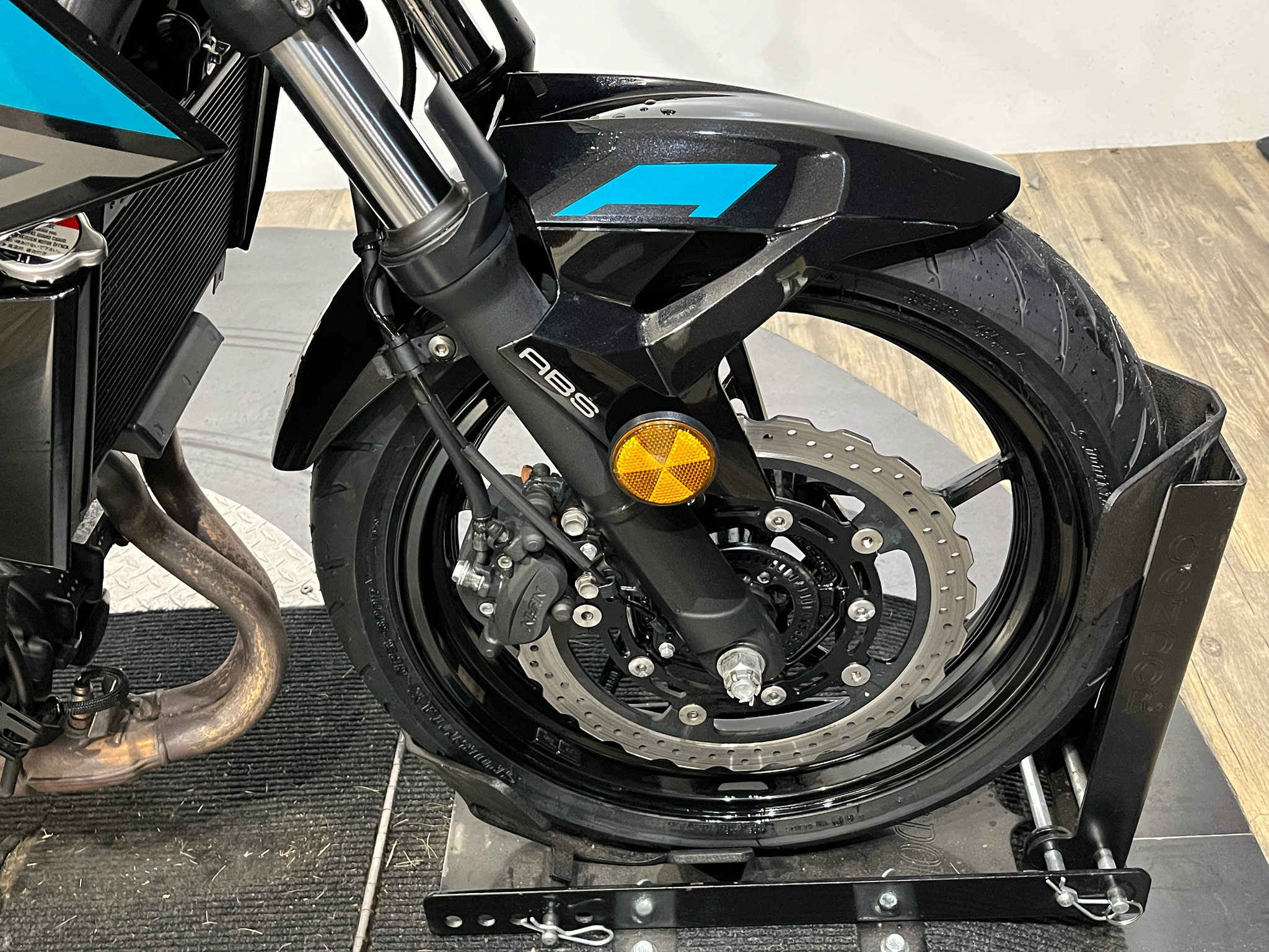 2023 Kawasaki Z400 ABS 4