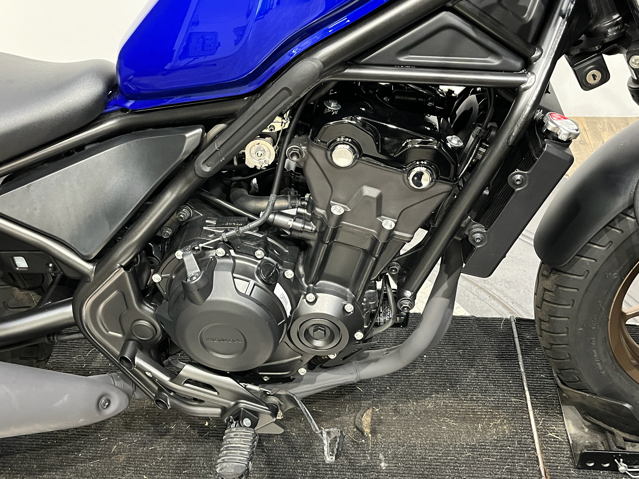 2023 Honda Rebel 500 6